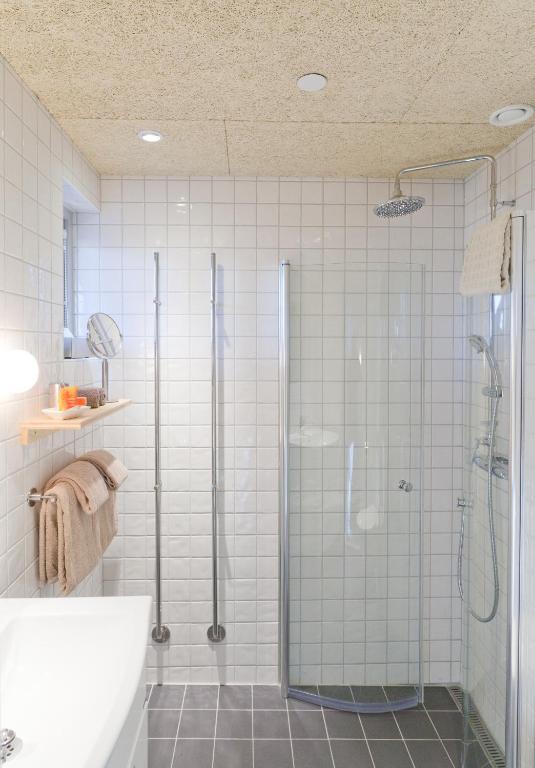 Ytterjaerna Hotell & Konferens Habitación foto